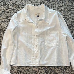 Universal Thread Cropped Button Up
